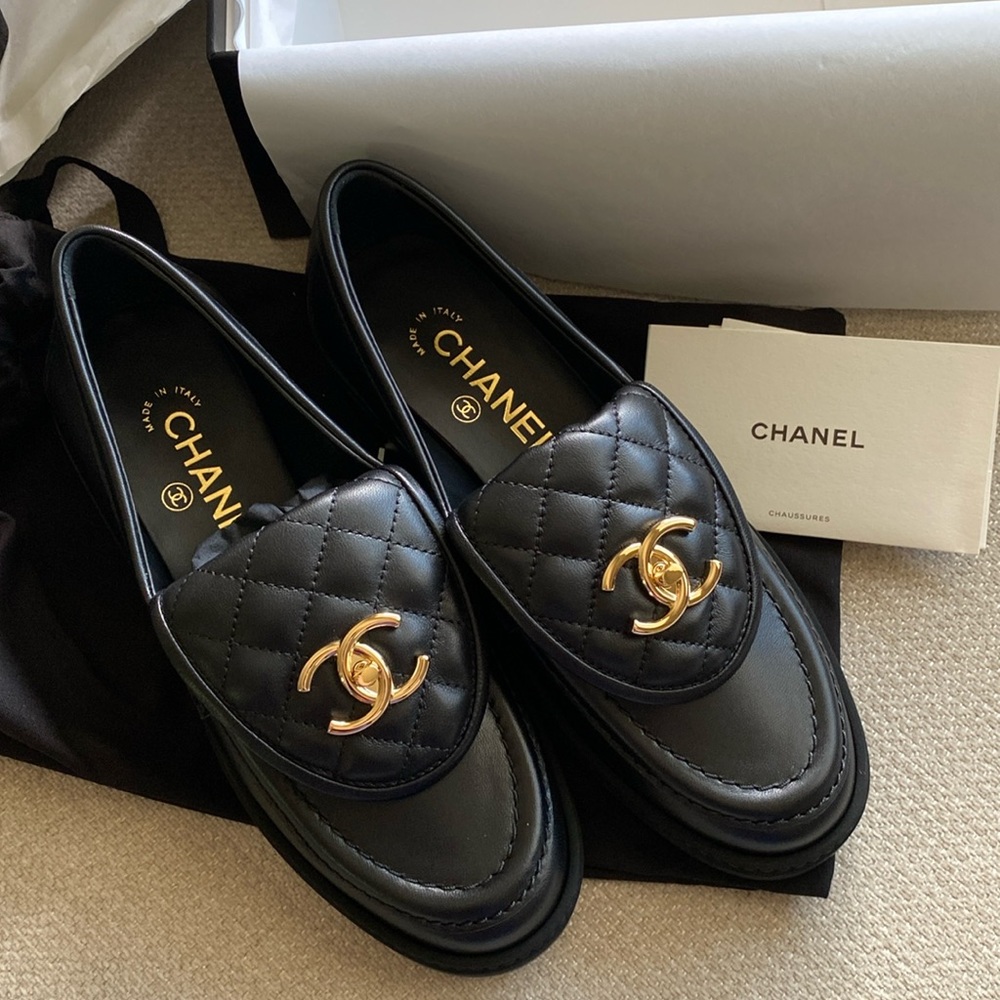 Chanel NEW CC leather loafers with gold hardware